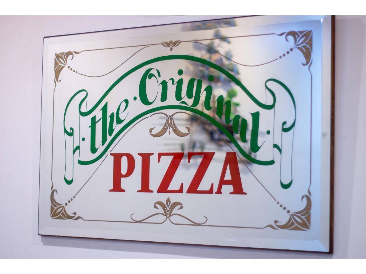 Original Pizza